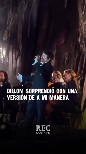 Dillom coronó su ascenso musical con un Vélez lleno de más de 40 mil personas, en un show donde invitó a Lali, Juanse y recibió saludos del Pity Álvarez, marcando un hito en su carrera y consolidándose como uno de los artistas más destacados de la escena actual. | REC | Facebook