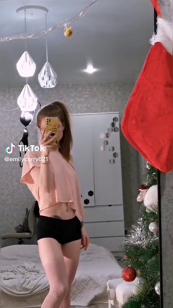 emilycurry621 (@emilycurry621)’s videos with Why is this trending - Outerbanks38