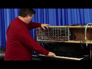 Modular Analog Synthesizer Project 02 with Synthesizers.com