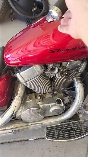 2008 Honda Shadow crank no start.Fuel to carb issue diagnosed and fixed. Zero parts needed.(VT750C)