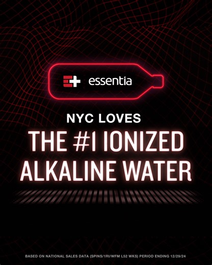 NYC 🗽🚕🏃 runs on ambition, NYers run on supercharged ⚡ hydration! Experience our #1 Ionized Alkaline Water 💧 with a pH of 9.5 or higher and a clean, smooth taste to fuel your drive. #OverachievingH2O | Essentia Water