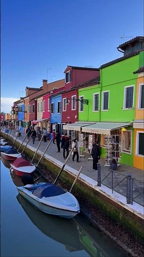 Você conhece as ilhas coloridas de Veneza? Murano e Burano? #viajandoparaitalia #veneza