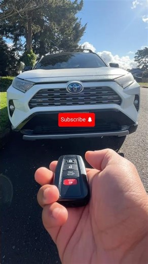 How to remote start Toyota RAV 4