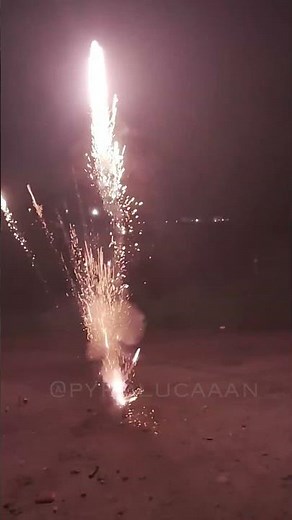 #fireworks #eventpyrotechnik #pyro #pyrotechnica #automobile #feuerwerk #firecracker