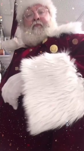 Santa Claus Costume Ideas for the Holiday Season
