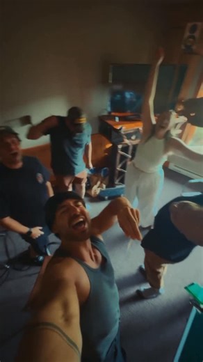 Hopeful. (the band) on Instagram: "There’s something almost sacred about stepping into a home full of strangers and walking away with family you never knew you needed 🤯🥹 This past week, we had the privilege of joining the @centricitymusic writers retreat in the breathtaking town of Winthrop, Washington. We arrived unsure of what to expect, but left with our hearts overflowing, our spirits stirred, and our excitement for what God is doing in the Christian music scene renewed to a whole new leve