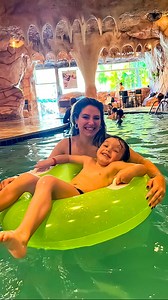 Enquanto os filhos aproveitam uma programação cheia de brincadeiras, os pais finalmente descansam de verdade. Aqui tem lazer pra eles e tranquilidade pra você (tudo no mesmo lugar) 📲Acesse o site e saiba mais. #valesuiçoresort #viagemcomfilhos #feriasemfamilia #paisdescansam #criancasfelizes | Vale Suiço Resort