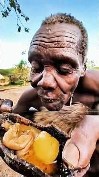 How do African primitive tribes live！ #africa #hadzabetribe #food #animals #eat #wildlife #eating