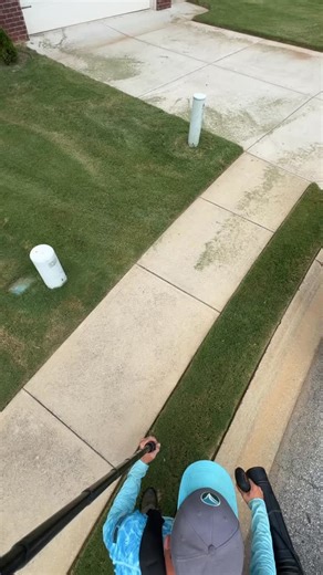 Gabriel Compagna on Instagram: "Blowing POV #blowing #pov #landscape #unbroken"