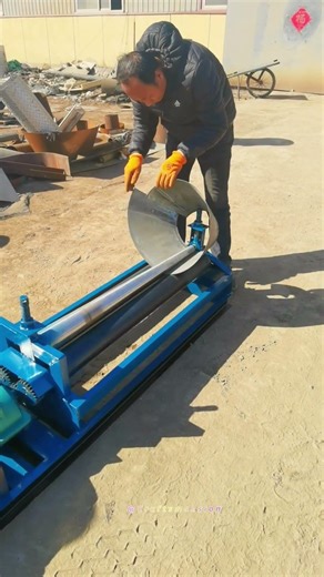 Efficient Metal Rolling with a Manual Machine