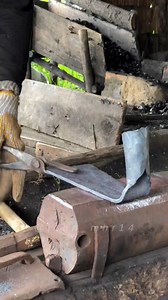 16K views · 94 reactions | Shaping thick steel into farming tools, a process that takes strength and precision! #thicksteel #farmingtools #blacksmithing #tools #metalwork | Izan Mahendra | Facebook