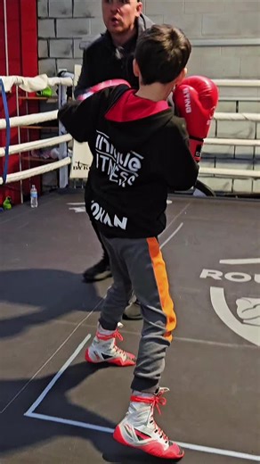 Intense Sparring and Pad Work with Amir Khan