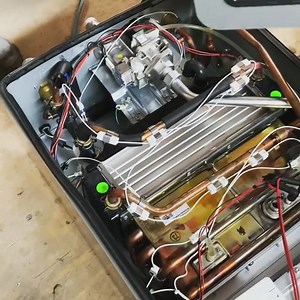 1.2K views · 38 reactions | Uncovering what's inside a Bosch Tankless Water Heater 朗 with Mike Holmes | Bosch Home Comfort | Facebook