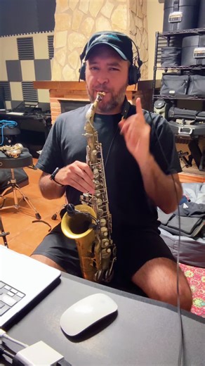 Transforma tu rutina con el saxofón moderno