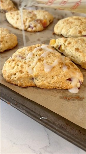 Homemade Peach Scones Are So Easy to Make 🍑