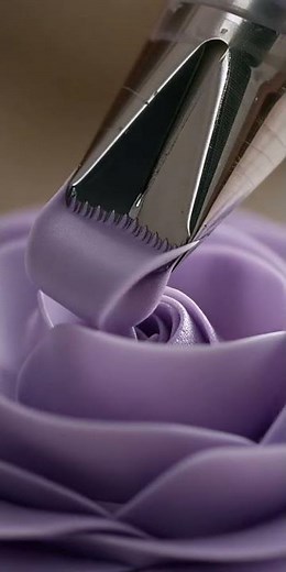 Chocolate Drizzle Delight Cake 🍫✨ | Cake Layers & Designs