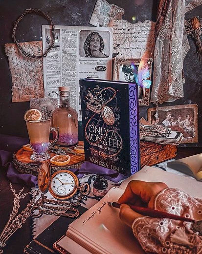 Dina Dennaoui on Instagram: "Q1: Do you collect multiple editions of books? Q:2 Do you prefer sprayed edges, stenciled edges, or the traditional plain edges for your books? ⚔️ I wanted to share the beautiful @fairyloot edition of Only A Monster~ This lovely edition features an exclusive cover, two colour stencil sprayed edges, artwork on the endpapers by the incredible @arz28, foil embossing on the hardcover also by @arz28 and it was signed by Vanessa Len! ⚔️ You can use my code LULU5 to save on