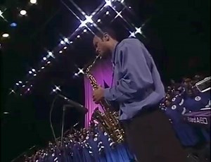 Mississippi Mass Choir Amazing Love | Emmanuel James