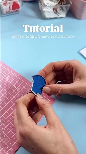 New saddle pad for Schleich & Breyer #modelhorses #tutorial #schleichhorse #breyerhorses