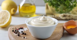 Une mayonnaise maison aux oeufs durs en moins de 5 minutes ? Oui, c'est possible !