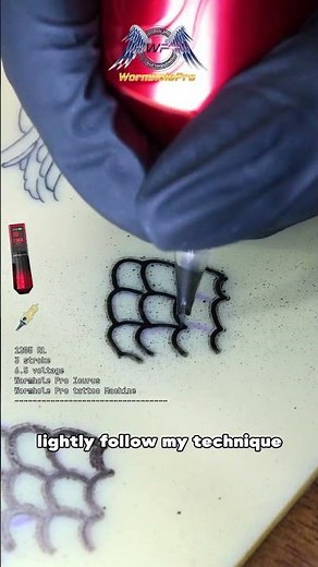 Simple technique to practice snake skin pattern — perfect for improving line control and flow!