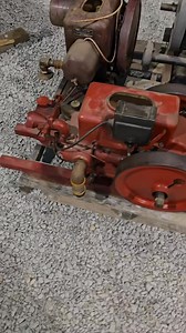 21 reactions | How a hit and miss engine works and some of the basic parts. #mechanic-018 #flywheel #hitandmiss #engine | literallyliana | Facebook