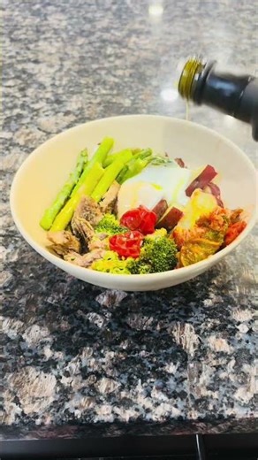 Quick Japanese breakfast that actually keeps me full for hours