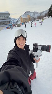 2.6K views · 19 reactions | How DJI RS 4 Mini Intelligent Tracking feature keeps your subject perfectly framed? 樂 From orbit shots to tracking yourself while filming solo, your subject is framed perfectly, even in crowded environments. : IG/alan-tw #DJIgimbal #RS4mini #djirs #cameragimbal #stabilizer #djiglobal #djironin | DJI Australia and New Zealand | Facebook