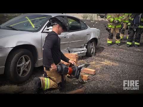 EV Battery Fire Hydraulic Spreaders Lift | Firefighter Training