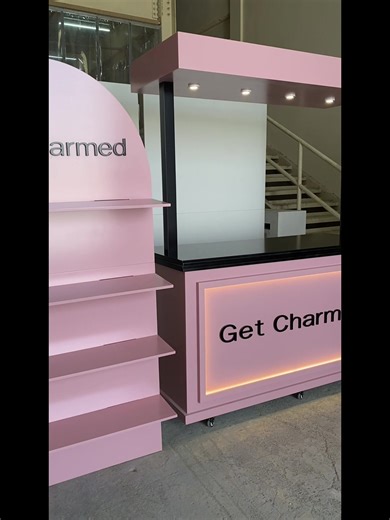 Customizable Foldable Backdrop and Display Table