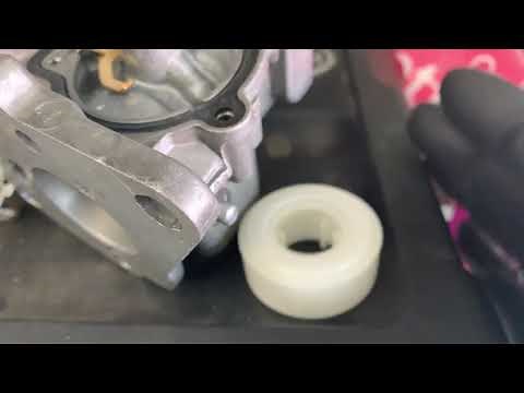 Mercury 25 HP EH Carburetor Float Correction 2 stroke