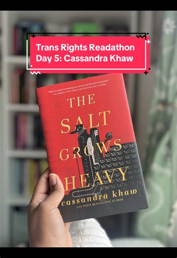 For day 5 of the @Trans Rights Readathon I am highlighting the nonbinary author Cassandra Khaw! If you want gore and weird lit, checkout their books! I personally loved the Salt Grows Heavy! #bookrecs #transrightsreadathon #trr26 #thesaltgrowsheavy #horrorbook