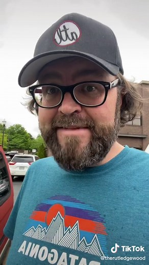 Tippin on 44’s….