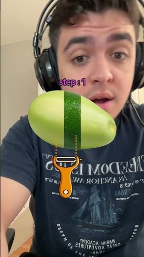 It is first time to try an avacado