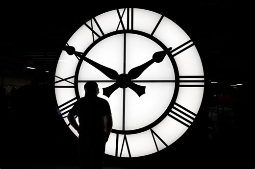 Daylight saving time 2024: When do clocks fall back?