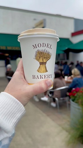 6 comments | Oprah’s favorite bakery… confirmed delicious! 縷不 we...