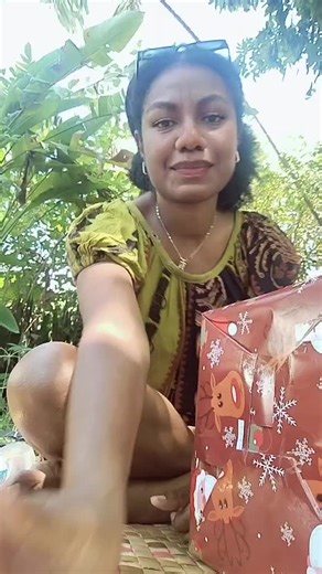 picked up my prezzy today! thanks Angelica, love it.♥️🎄 Merry Christmas everyone 💝