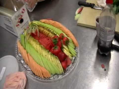 How to Arrange a SIMPLE Fruit Platter Used in Catering