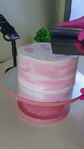 5.7M views · 4.1K reactions | Simple birthday cake! | Cook and Bake by Lea T. | Facebook