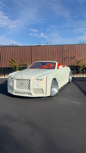 Creative Bespoke International on Instagram: "Crushing the game… Tailor Made by @cb_autosalon This Rolls Royce Dawn is FOR SALE! Featuring: @cb_autosalon Handcrafted Interior @venuum_black Widebody PKG @al13wheels Custom Wheel Setup Interested in this Rolls Royce? Call (480)-695-5002 Interested in this Setup? Visit www.creativemods.com"