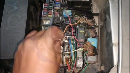 𝐄𝐅𝐈 𝐂𝐚𝐫 𝐂𝐨𝐦𝐩𝐫𝐞𝐬𝐬𝐨𝐫 𝐑𝐞𝐩𝐥𝐚𝐜𝐞𝐦𝐞𝐧𝐭 | 𝐂𝐨𝐫𝐫𝐞𝐜𝐭 𝐂𝐨𝐧𝐧𝐞𝐜𝐭𝐢𝐨𝐧𝐬 𝐄𝐱𝐩𝐥𝐚𝐢𝐧𝐞𝐝 𝐒𝐭𝐞𝐩-𝐛𝐲-𝐒𝐭𝐞𝐩 Ever wondered what happens after changing an EFI car compressor? 🔧 In this reel, we demonstrate the correct connection process and explain how the compressor integrates with other EFI system components. 🔍 What You’ll Learn: • Compressor replacement basics • Correct wiring and connection points • Integration with EFI system components • Common mistakes to a