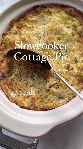 445K views · 3.5K reactions | Slowcooker Cottage Pie 不 401 cals a...