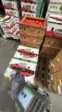 Night Order ￼Selector Warehouse #sysco #sysco #work #Orderselector #Palletjack