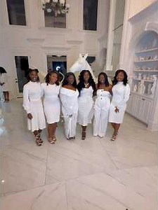 Spice & Her Family Exchange Gifts After Thanksgiving Dinner #shorts