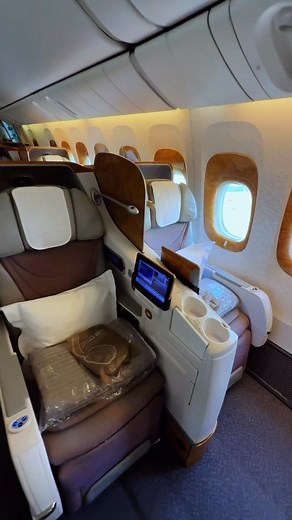 Red light therapy isn’t just a trend—it’s real science backed by NASA. The Halio PureGlow combines Red, Yellow, and Blue wavelengths to tackle fine lines, hyperpigmentation, and acne in one ultralight, waterproof mask. Proven to reduce wrinkles by 24% in 4 weeks. Just wear, glow, and go.✨ | Halio Sonic