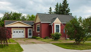 515 St Claire St, Ashland, WI 54806 - MLS 6120656 - Coldwell Banker