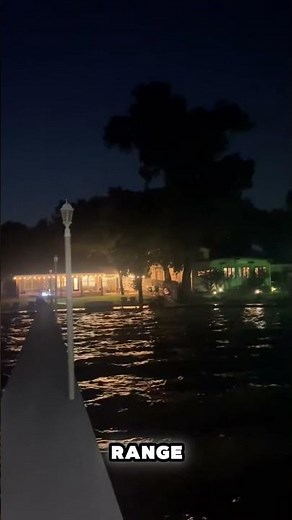 This flashlight shoots light 2.5 KILOMETERS 😳🔦 (LEP BEAST)