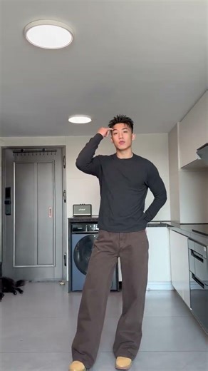 Classic American Cool: Boys' Style Guide Unveiled