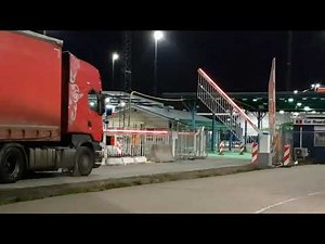 ELKA INDUSTRIAL S long arm barrier gate with skirt and LED lights