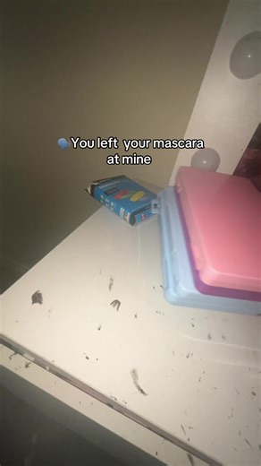 Left Your Mascara? Here's How to Replicate Dramatic Lashes